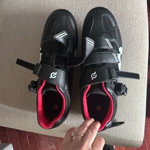 Peloton men’s shoes size 44